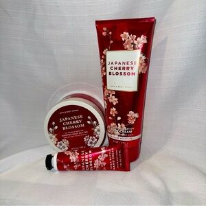 Bath & Body Works Japanese Cherry Blossom Lotion Trio in Red
